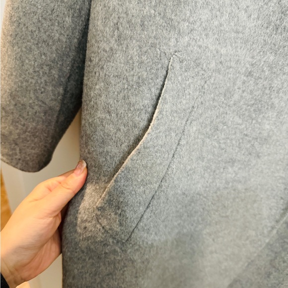 Virgin Wool and Cashmere Coat, 2-tone jacket - Picture 5 of 12